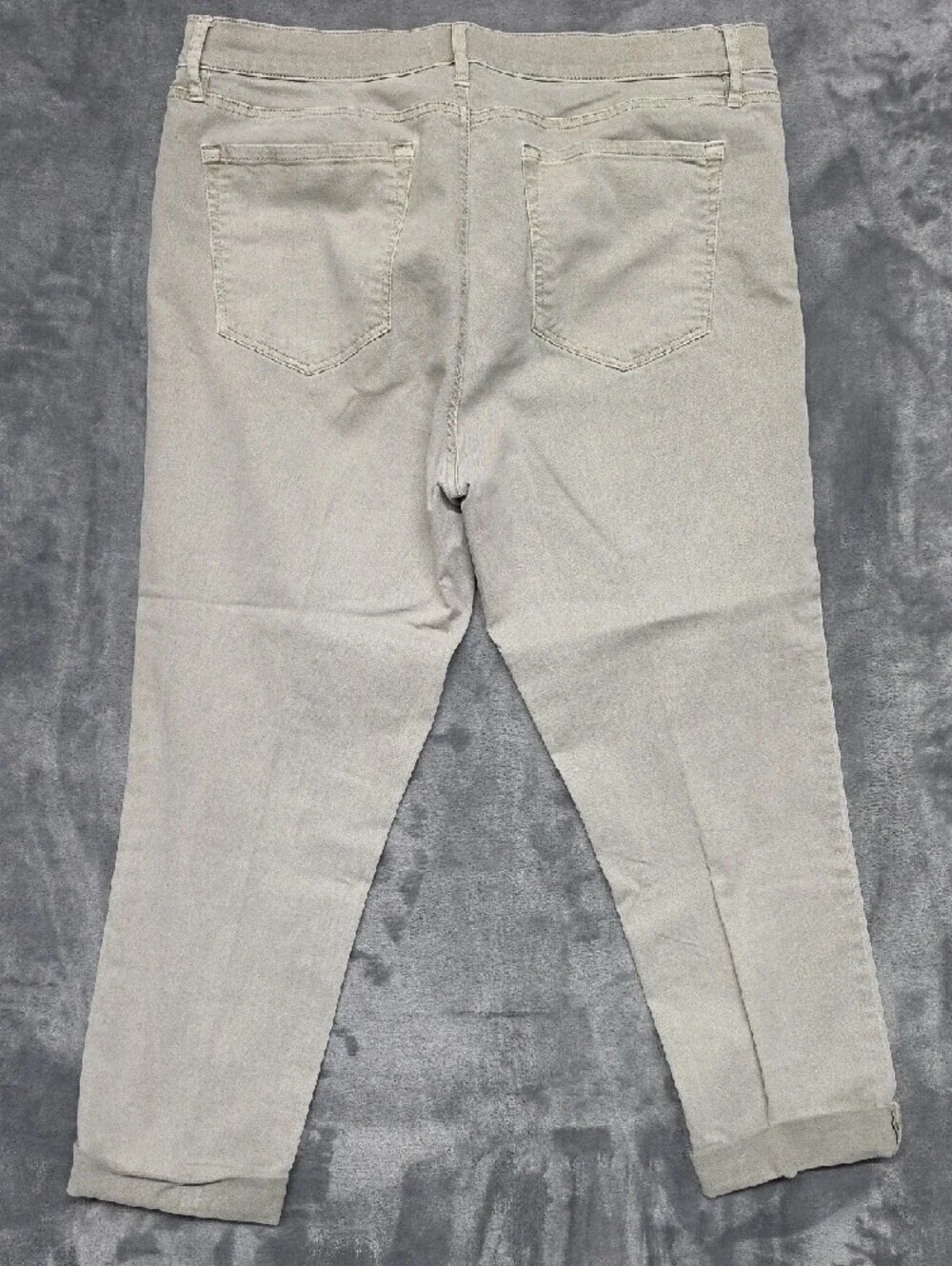 LOFT Olive-Cream Skinny Cropped Jeans sz 14